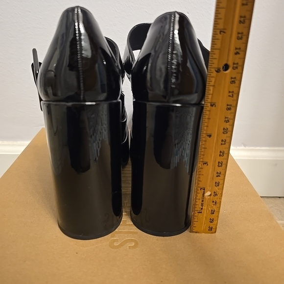 Steve Madden Womens Carly Black Patent Leather Platform Heels Size 8.5 - Picture 6 of 9